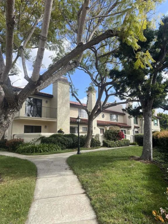 4165 Porte de Merano 152, San Diego, CA 92122