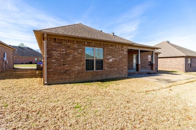 2535 EIGHTEEN Loop, Conway, AR 72034
