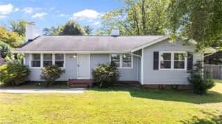 5615 Plantation Drive, Winston-salem, NC 27105