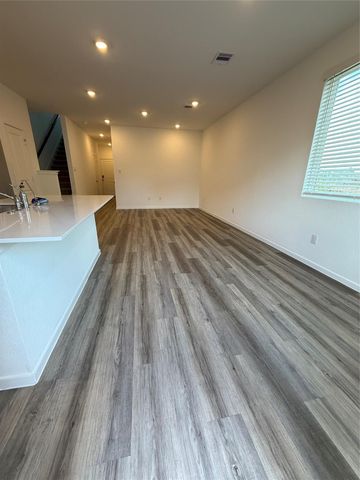 807 Sweet Jubilee Lane, Houston, TX 77090