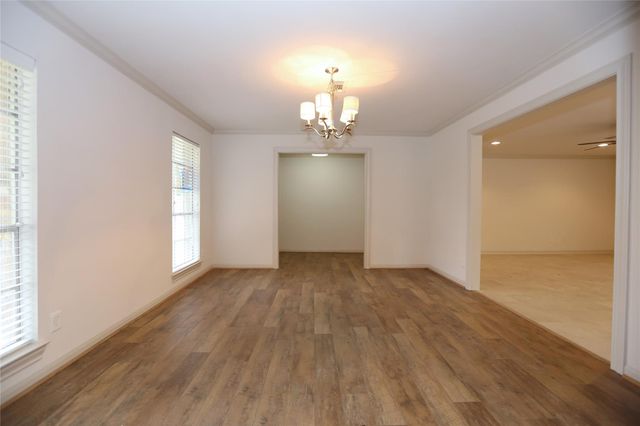 6022 Beaudry Drive, Houston, TX 77035