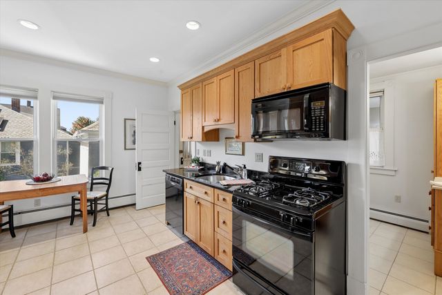 18 Faxon Street, Nashua, NH 03060