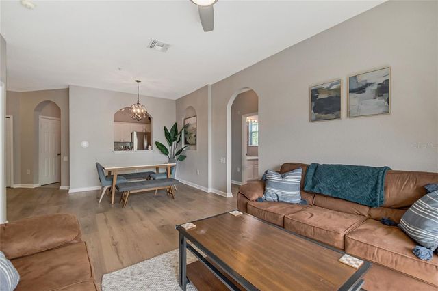 2817 ALMATON LOOP 301, Kissimmee, FL 34747
