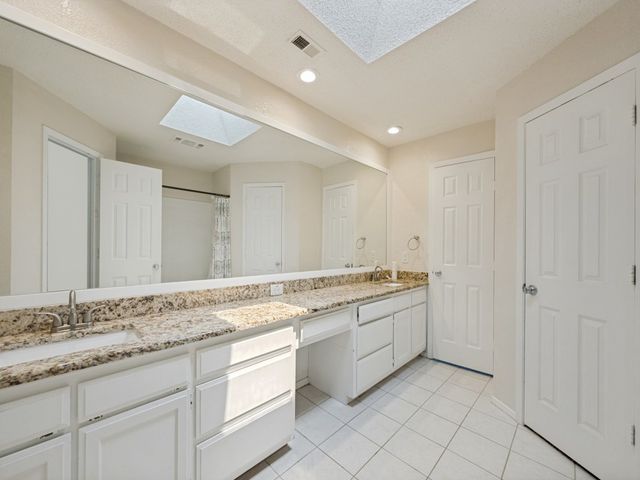 1218 Warden Street, Benbrook, TX 76126