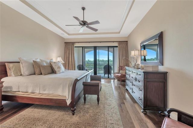 2543 Marquesa Royale LN PH 301, Naples, FL 34109