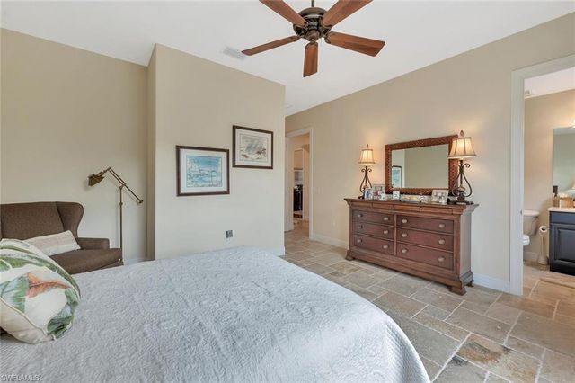 2543 Marquesa Royale LN PH 301, Naples, FL 34109