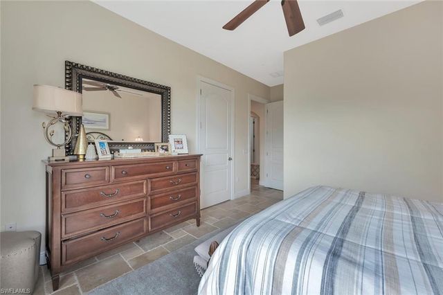 2543 Marquesa Royale LN PH 301, Naples, FL 34109