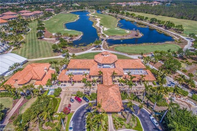 2543 Marquesa Royale LN PH 301, Naples, FL 34109