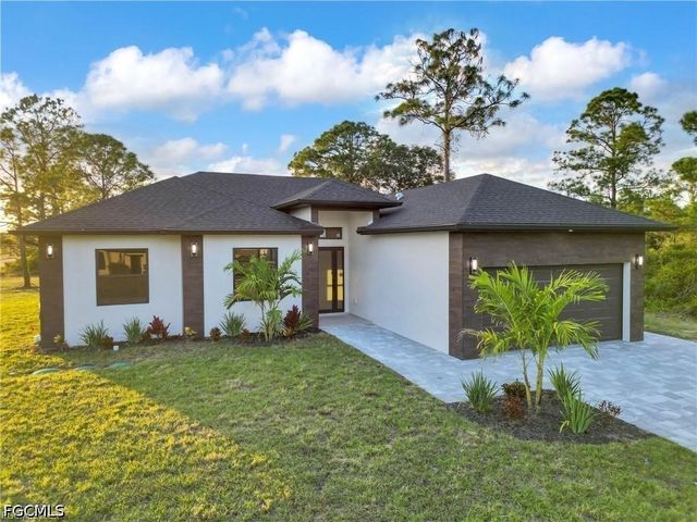 1601 Clark AVE, Lehigh Acres, FL 33972
