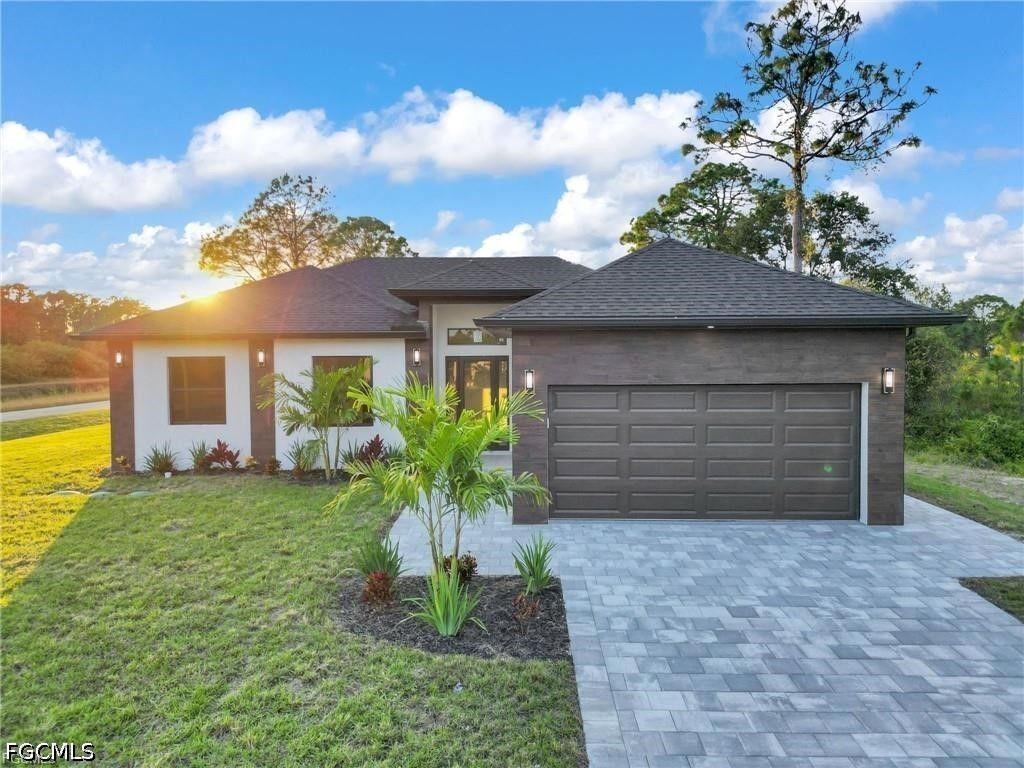 1601 Clark AVE, Lehigh Acres, FL 33972