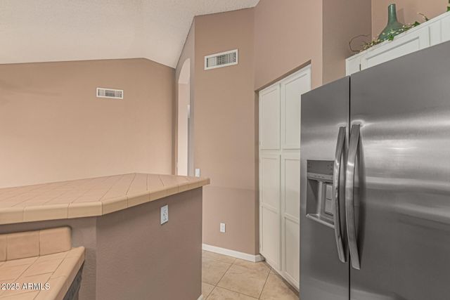 6711 S CORAL GABLE Drive, Chandler, AZ 85249