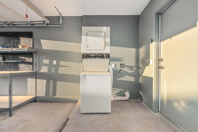 6711 S CORAL GABLE Drive, Chandler, AZ 85249