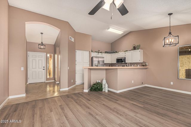 6711 S CORAL GABLE Drive, Chandler, AZ 85249