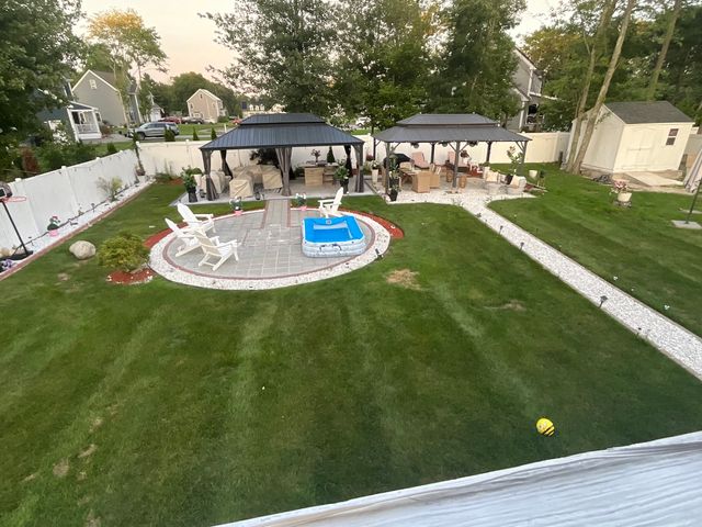 38 Rockland Dr, Brockton, MA 02301