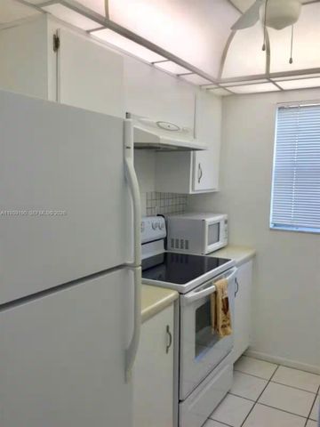 201 178th Dr 401, Sunny Isles Beach, FL 33160