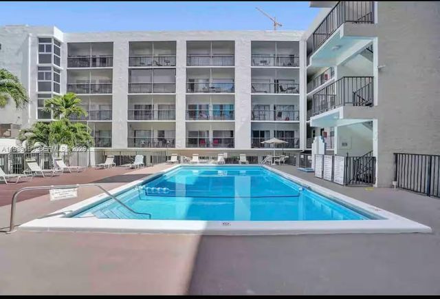 201 178th Dr 401, Sunny Isles Beach, FL 33160