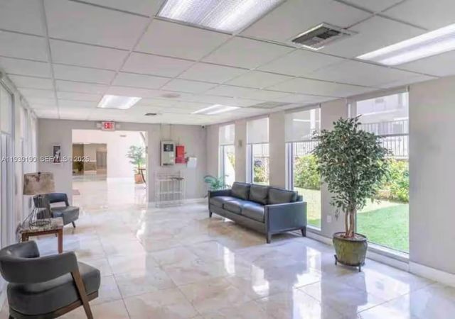 201 178th Dr 401, Sunny Isles Beach, FL 33160
