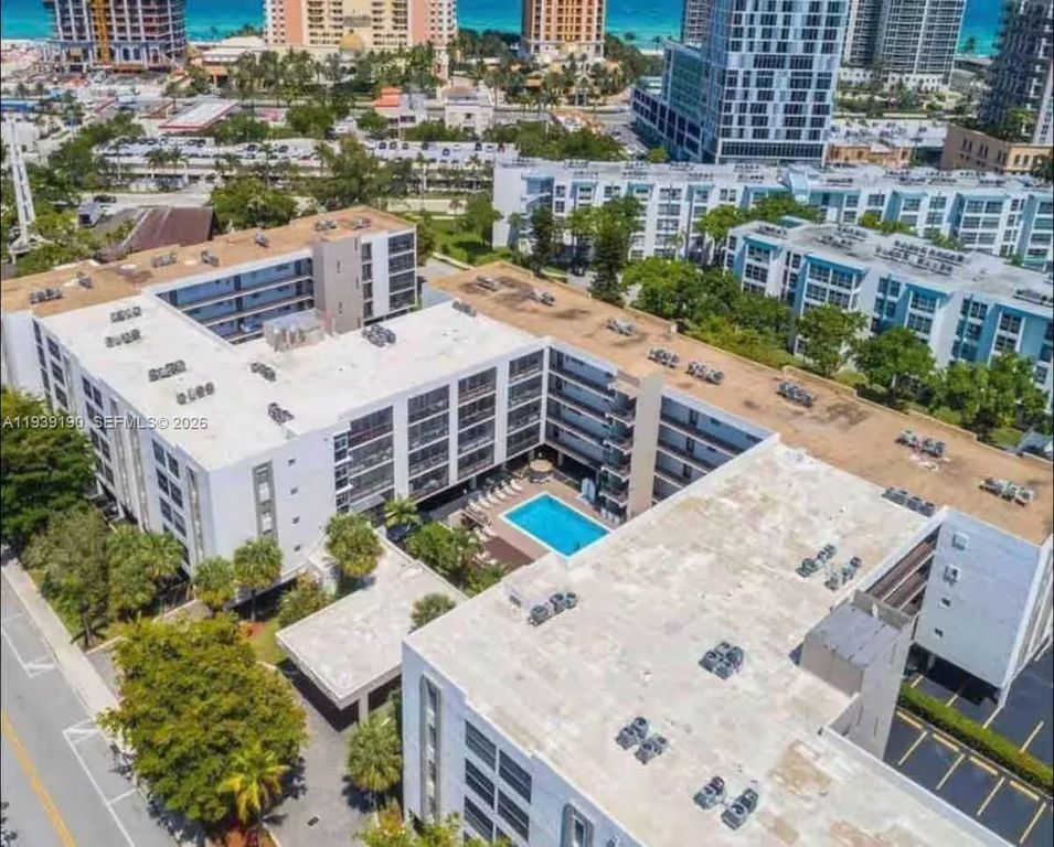 201 178th Dr 401, Sunny Isles Beach, FL 33160