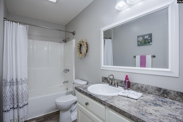 560 Eskie Dixon Road, Elgin, SC 29045