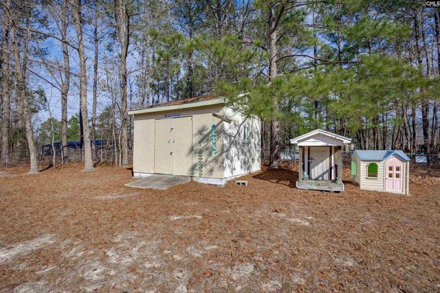 560 Eskie Dixon Road, Elgin, SC 29045