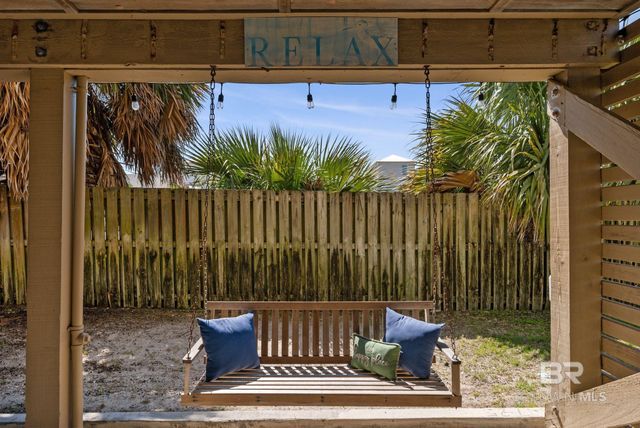 1028 W Beach Boulevard 15, Gulf Shores, AL 36542