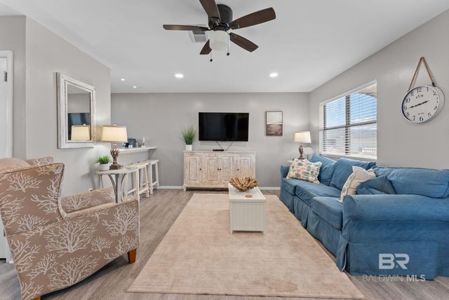 1028 W Beach Boulevard 15, Gulf Shores, AL 36542