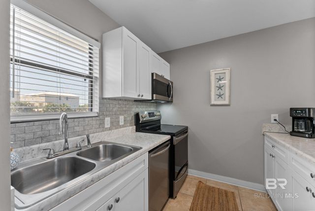 1028 W Beach Boulevard 15, Gulf Shores, AL 36542