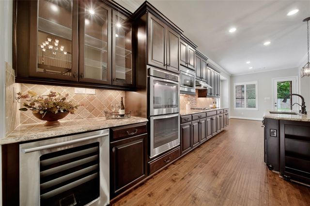 27715 Burnett Hills Lane, Fulshear, TX 77441
