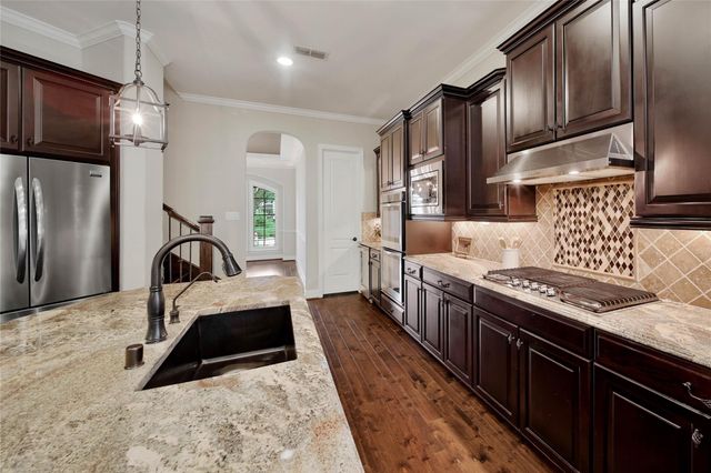 27715 Burnett Hills Lane, Fulshear, TX 77441
