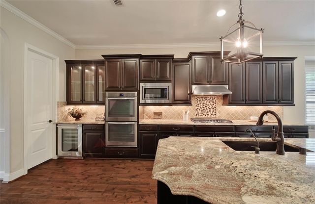 27715 Burnett Hills Lane, Fulshear, TX 77441