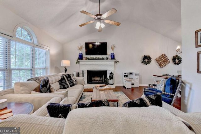 95 N Gwinnett Street, Buford, GA 30518