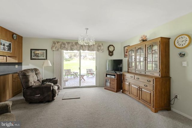 133 SUMMITVILLE RD, New Holland, PA 17557