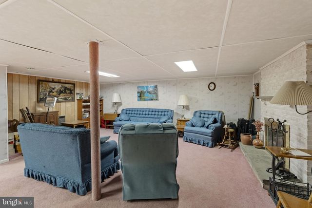 133 SUMMITVILLE RD, New Holland, PA 17557