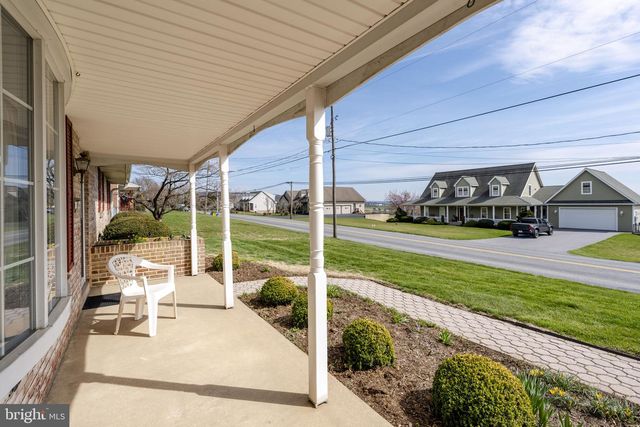 133 SUMMITVILLE RD, New Holland, PA 17557