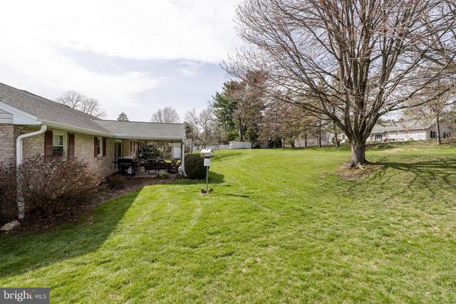 133 SUMMITVILLE RD, New Holland, PA 17557