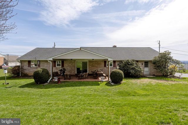 133 SUMMITVILLE RD, New Holland, PA 17557