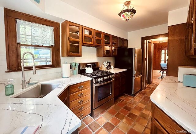 15 Locust Drive, Cold Spring, NY 10516