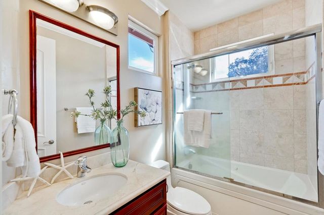 10411 Glencoe Drive, Cupertino, CA 95014