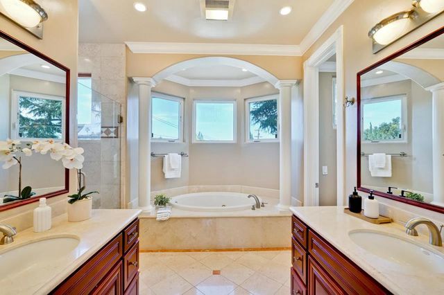 10411 Glencoe Drive, Cupertino, CA 95014