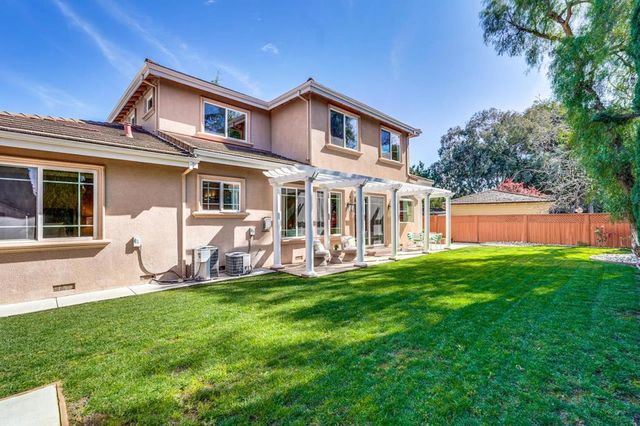10411 Glencoe Drive, Cupertino, CA 95014