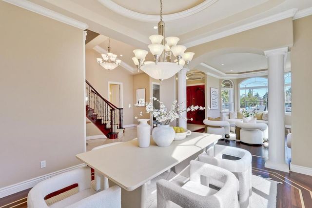 10411 Glencoe Drive, Cupertino, CA 95014