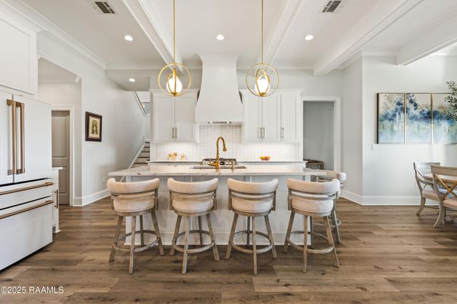 108 Big Lake Run, Youngsville, LA 70592