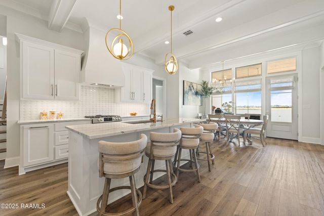 108 Big Lake Run, Youngsville, LA 70592