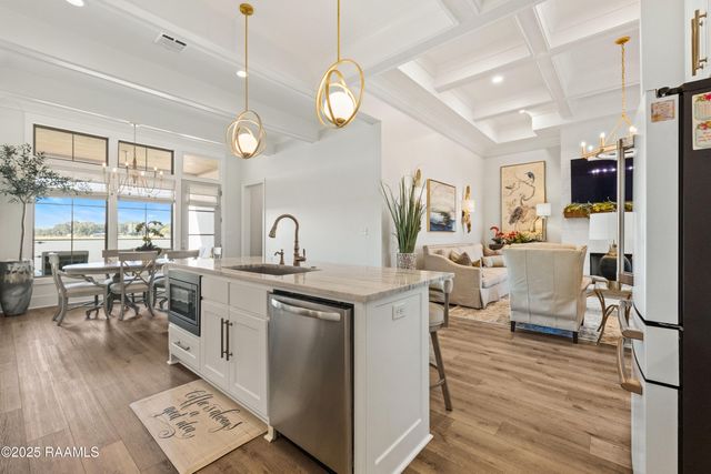 108 Big Lake Run, Youngsville, LA 70592