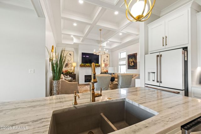 108 Big Lake Run, Youngsville, LA 70592