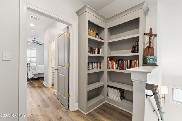 108 Big Lake Run, Youngsville, LA 70592