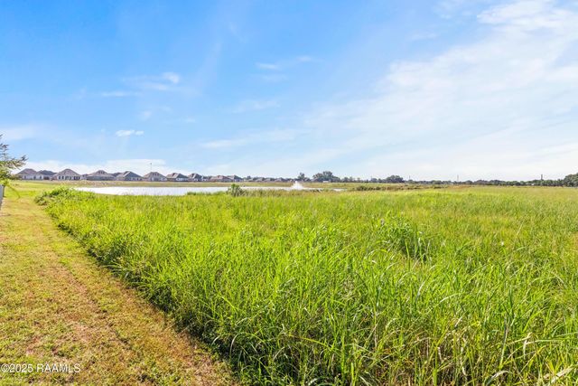 108 Big Lake Run, Youngsville, LA 70592