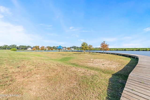 108 Big Lake Run, Youngsville, LA 70592