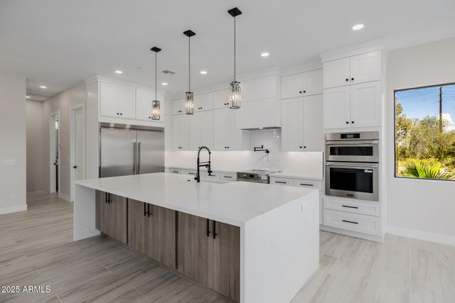 17306 E NIBLICK Way, Fountain Hills, AZ 85268