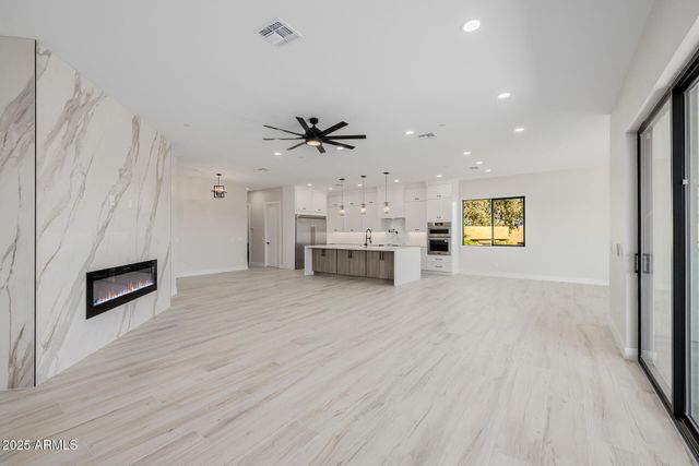 17306 E NIBLICK Way, Fountain Hills, AZ 85268